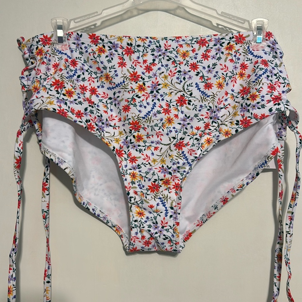 Time and Tru Bikini Bottoms